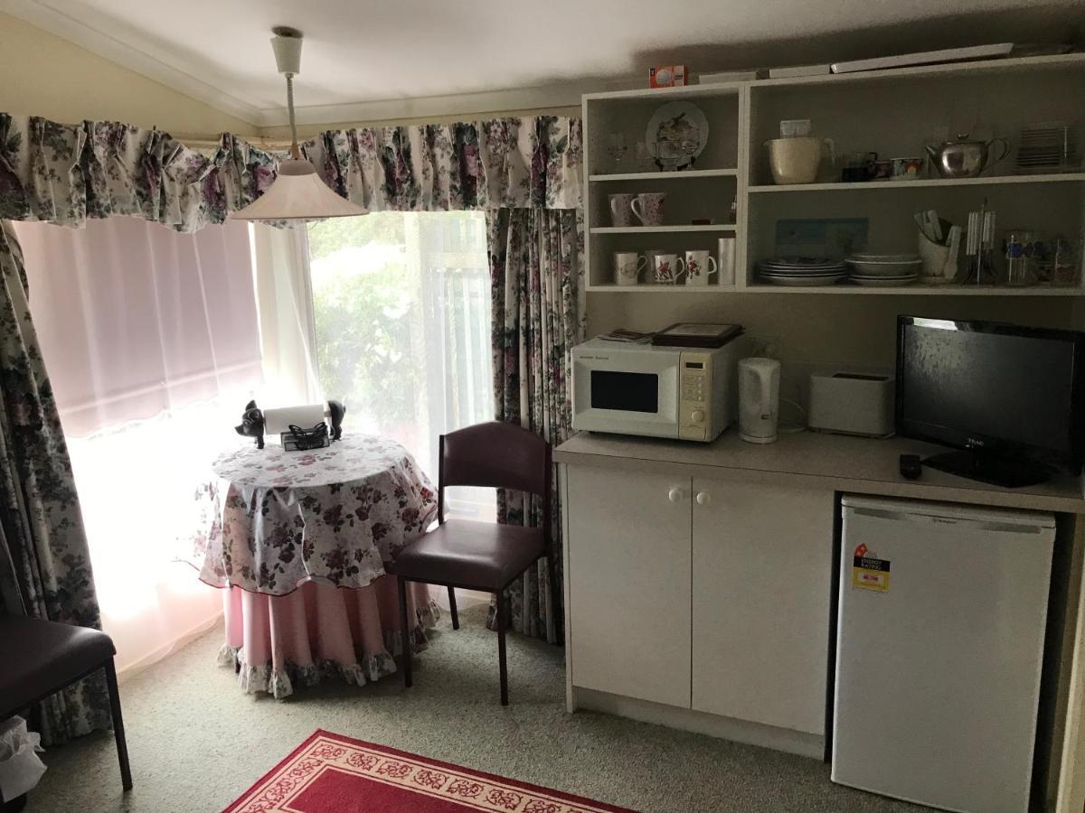 Allansford Lanaud Farm Stay מראה חיצוני תמונה